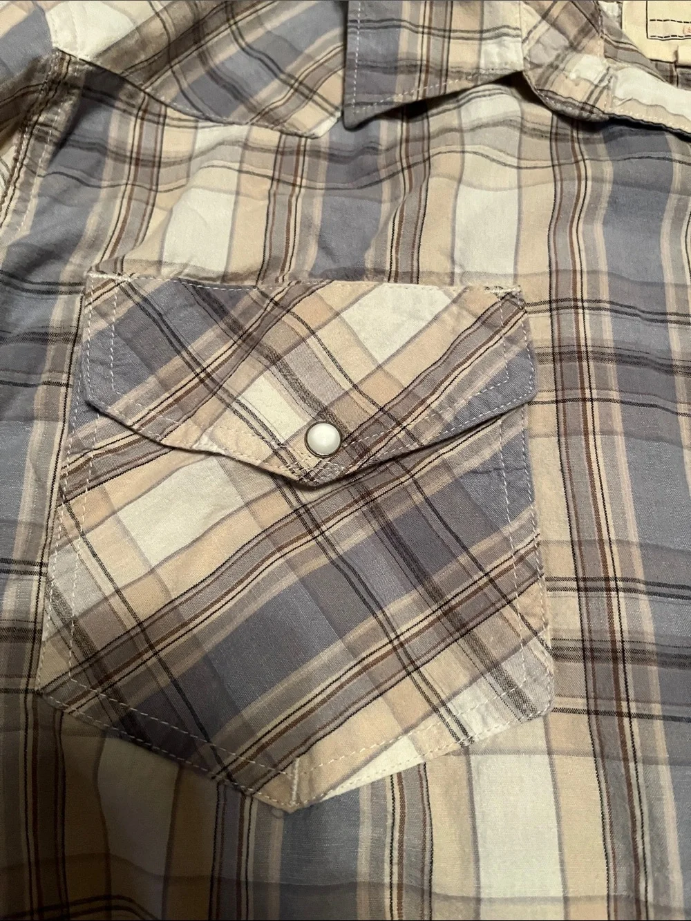 Levi's Men's Plaid Button-Down Shirt in Blue & Tan